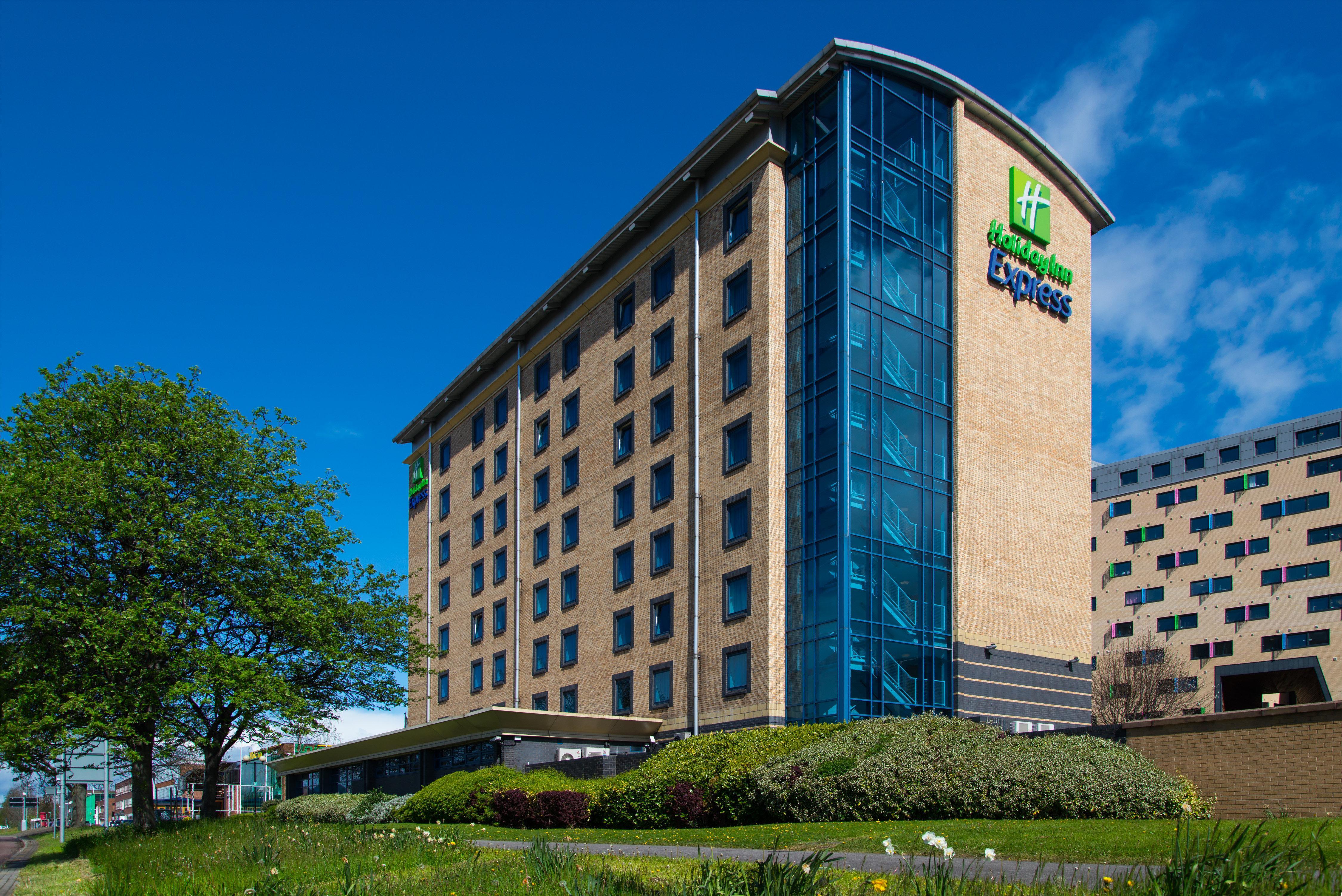 Holiday Inn Express Leeds City Centre, An Ihg Hotel Extérieur photo